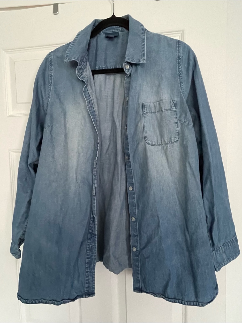 J. Jill Light Blue Denim Button-Down Shirt